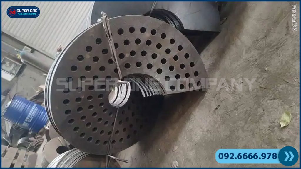 Cánh vít tải Quảng Bình vận hành ổn định | Super One Cánh vít tải Quảng Bình vận hành ổn định | Super One