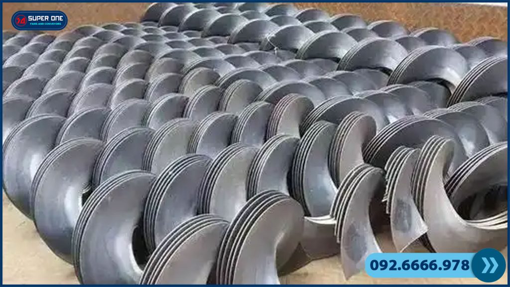 Cánh vít tải Thái Nguyên chất lượng cao, gia công theo yêu cầu