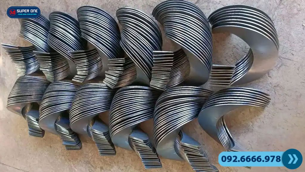 Gia công cánh vít tải giá bao nhiêu báo giá chi tiết 0926666978 Gia công cánh vít tải giá bao nhiêu báo giá chi tiết 0926666978