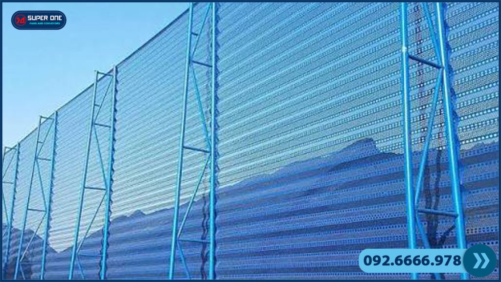 Tấm chắn gió lục lỗ, hàng rào chống bụi | Super One Tấm chắn gió lục lỗ, hàng rào chống bụi | Super One